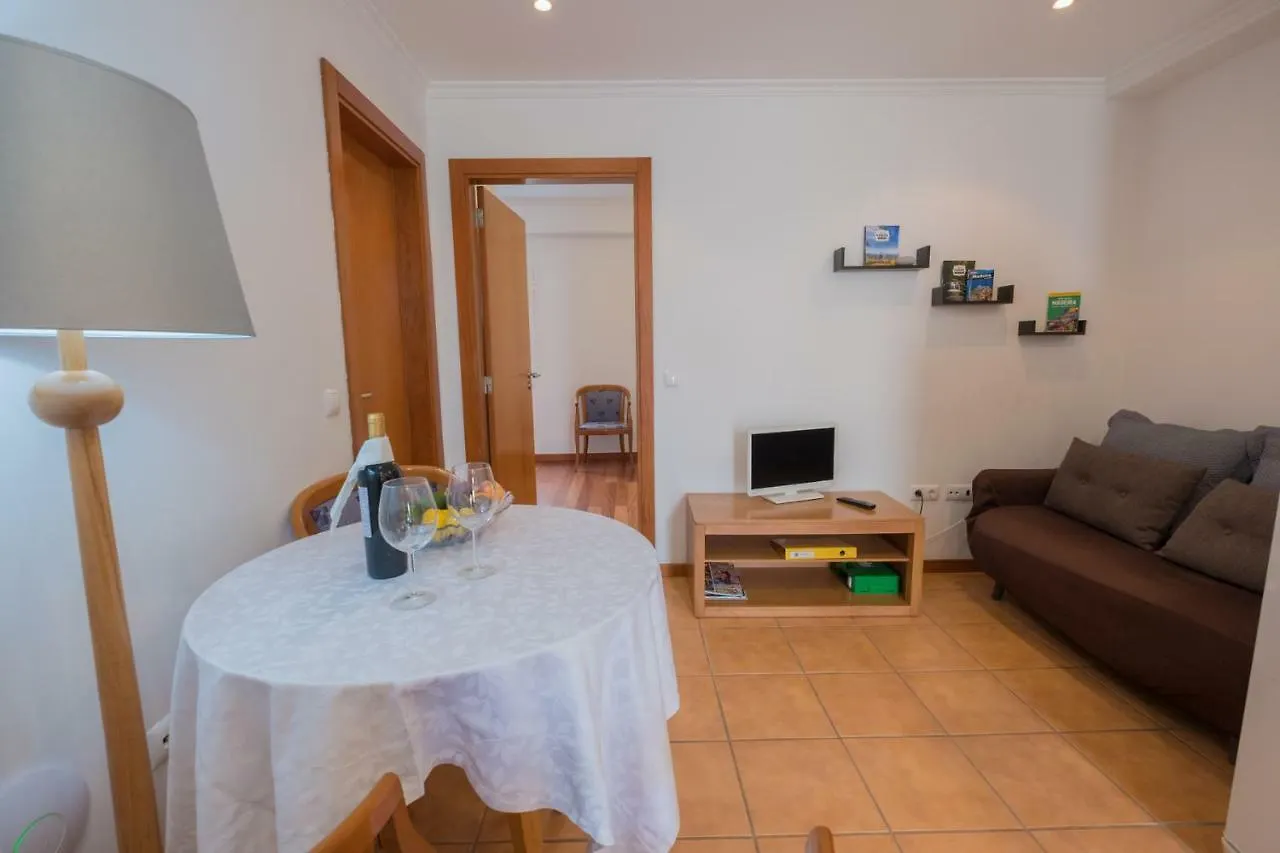*** Aparthotel Apartments Madeira Old Town Funchal  Portogallo